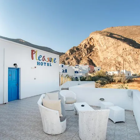 Pleasure Blackbeach 3* Perissa (Santorini)